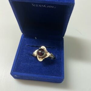 Stunning Silver and Purple/red Gemstone Ring